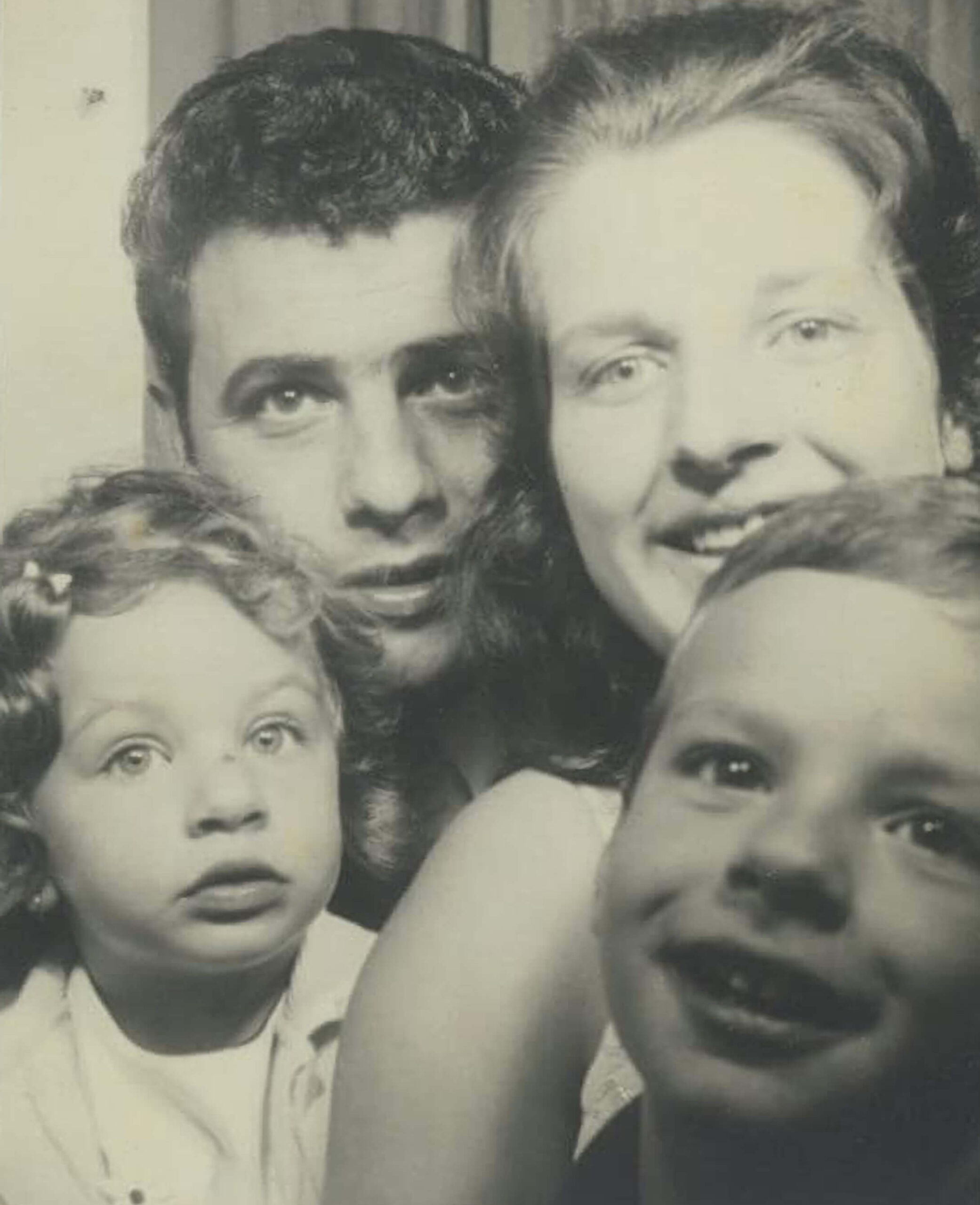 Filippo-Navarra-and-Family-Closeup-Selfie